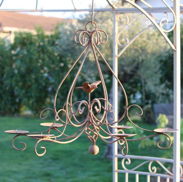 Chandelier Rusty