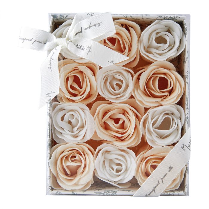 Coffret de 12 roses en feuilles de savon blanches et nude