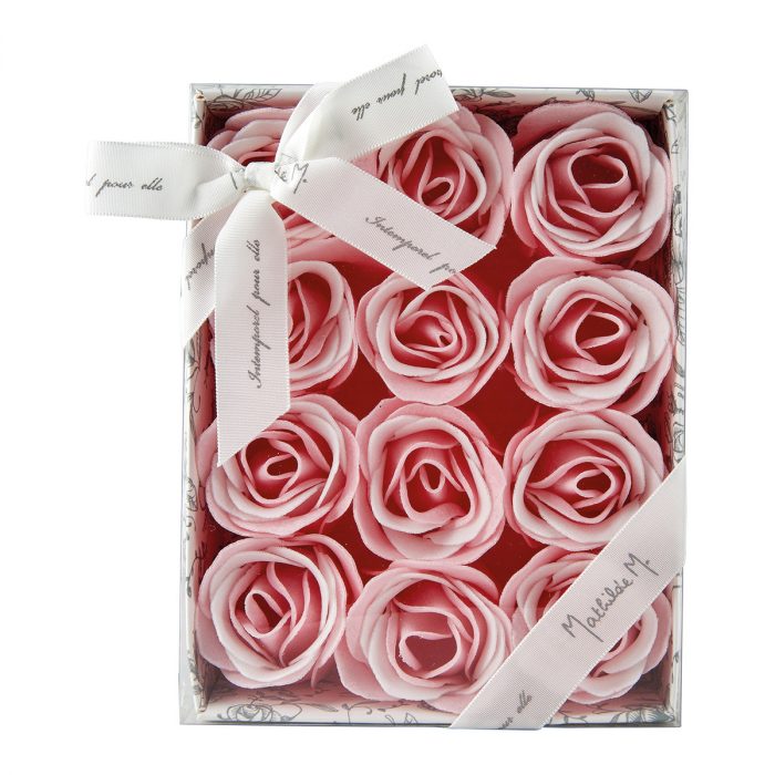 Coffret de 12 roses en feuilles de savon roses et blanches