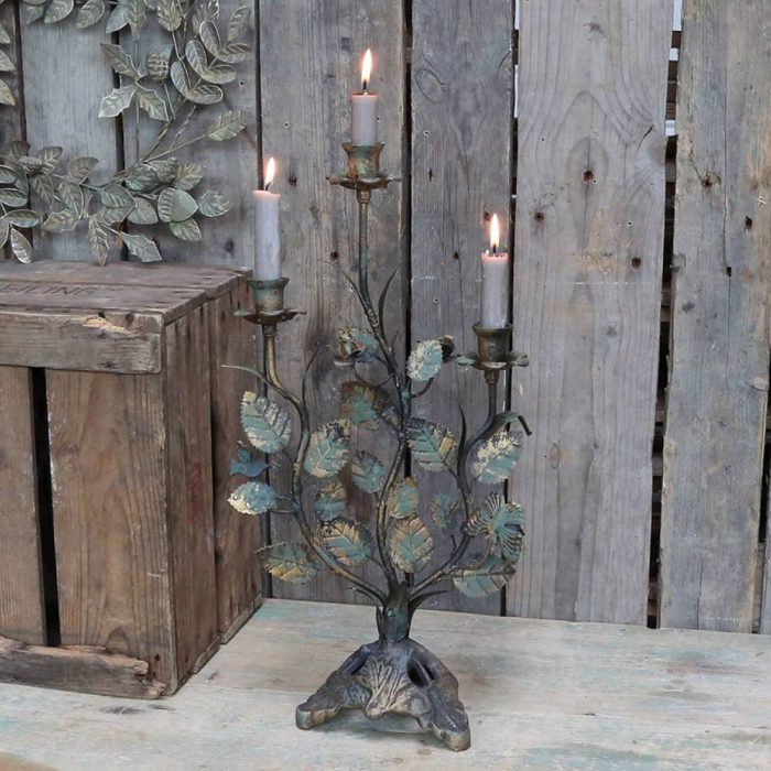 Chandelier en métal feuilles – Image 2