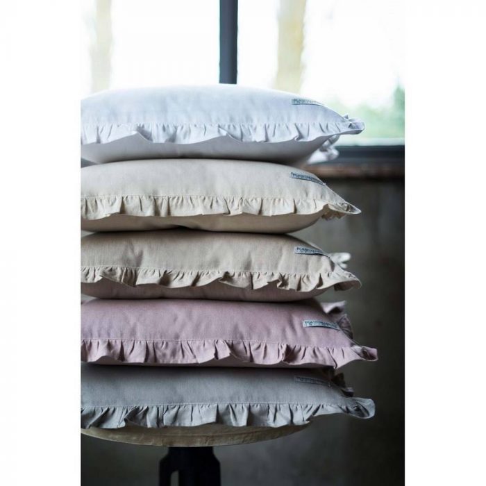 Coussin avec petits volants – Image 2