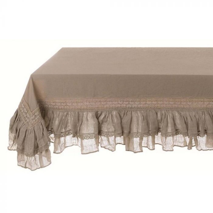 Nappe avec volants