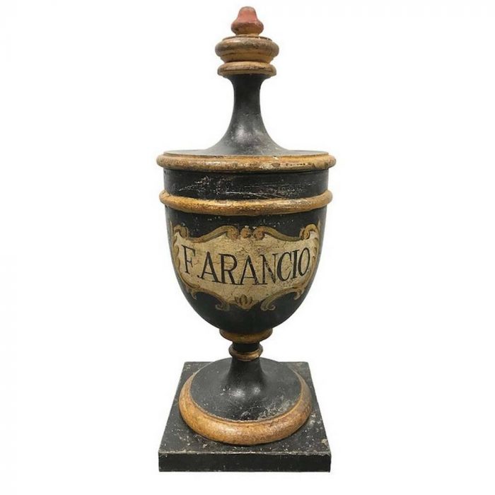 Pot décoratif avec couvercle