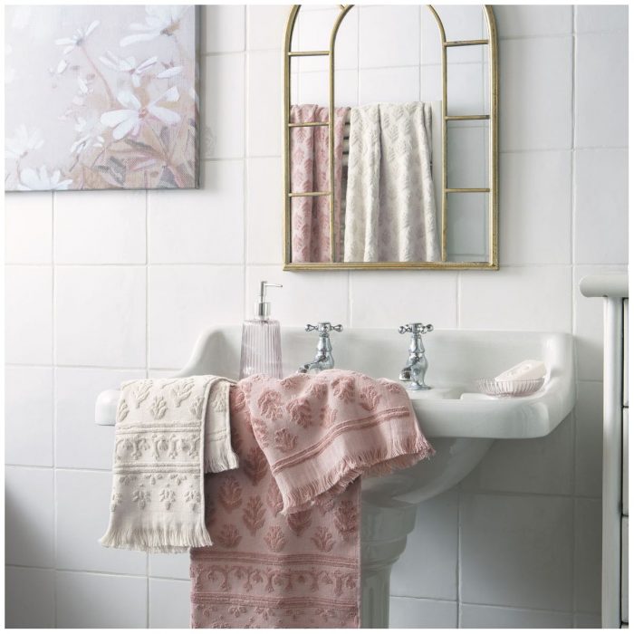 Serviette de toilette rose Petite Indienne – Image 2