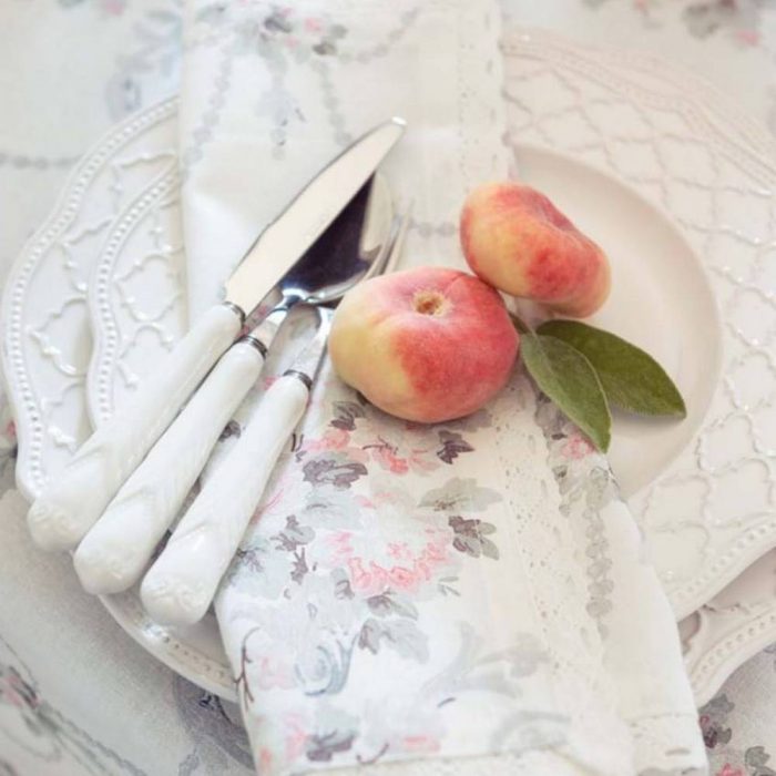 Nappe avec dentelle – Image 2
