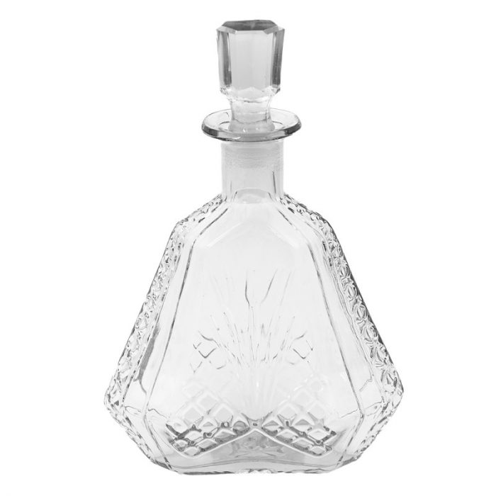 Carafe en verre transparent