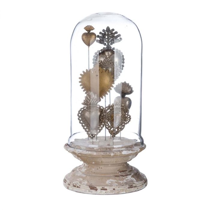 Décoration avec cloche en verre
