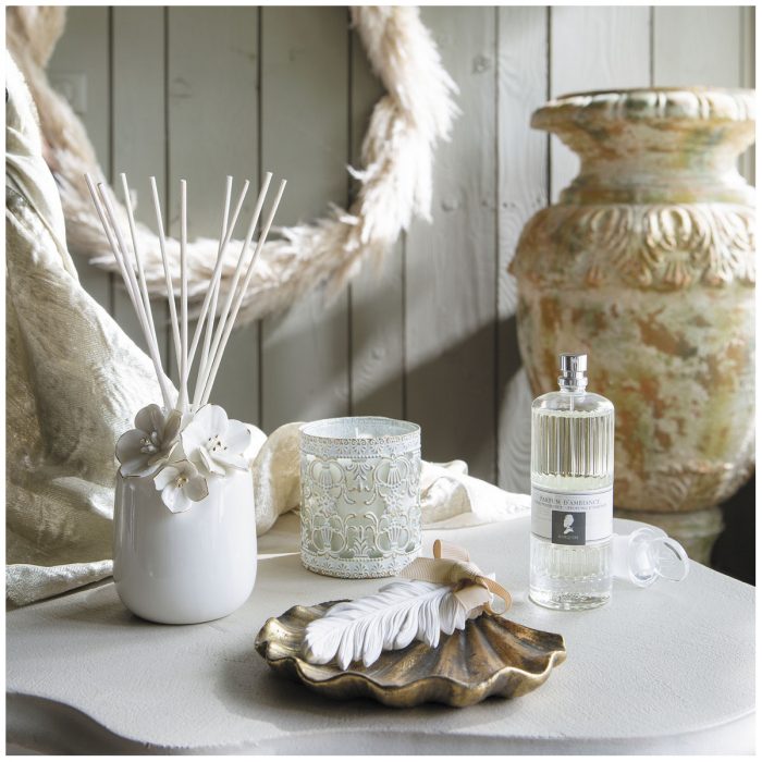Décor parfumé Plume - Poudre de Riz – Image 3