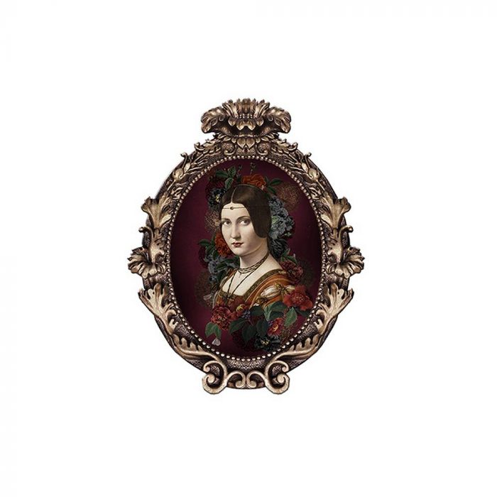 Pin's Bella