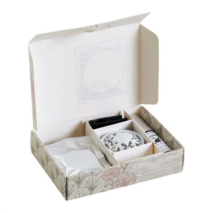 Diffuseur de parfum pour voiture Escapades parfumées - Fleur de Thé – Image 3