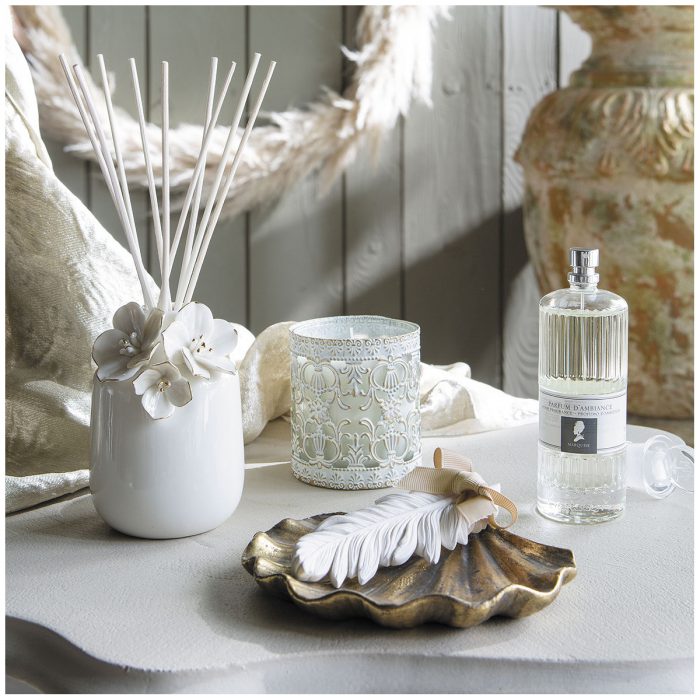 Décor parfumé Plume - Grand modèle - Poudre de Riz – Image 3