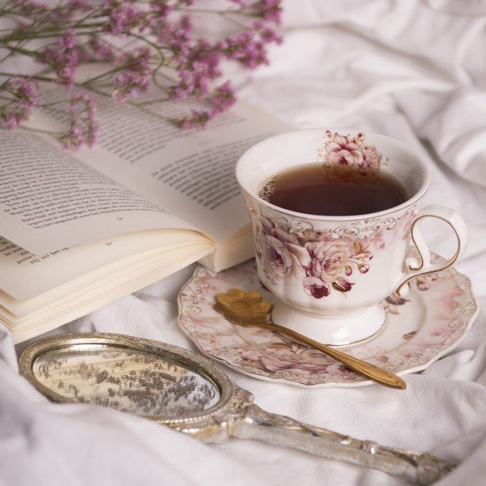 Tasse + soucoupe en porcelaine – Image 4