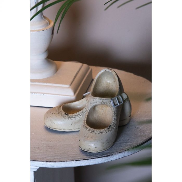 Chaussures en résine – Image 2