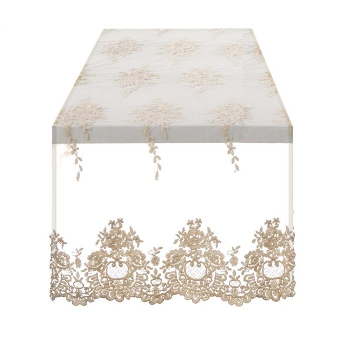 Chemin de table dentelle