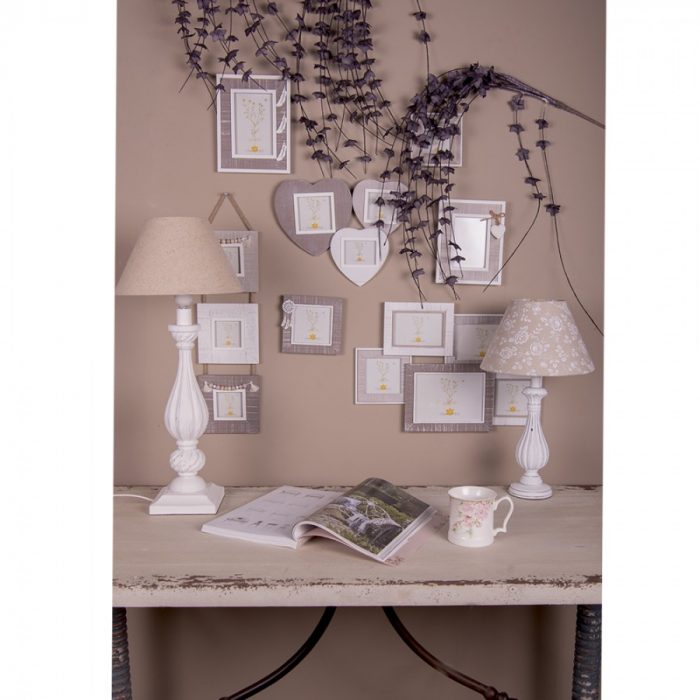Abat-jour taupe à fleurs – Image 3