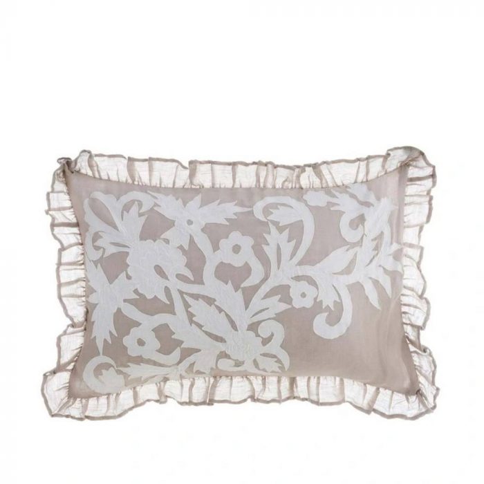 Coussin rectangulaire décor blanc