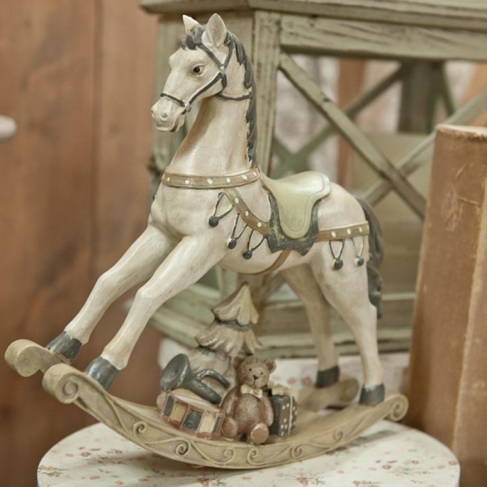 Cheval à bascule décoratif – Image 2