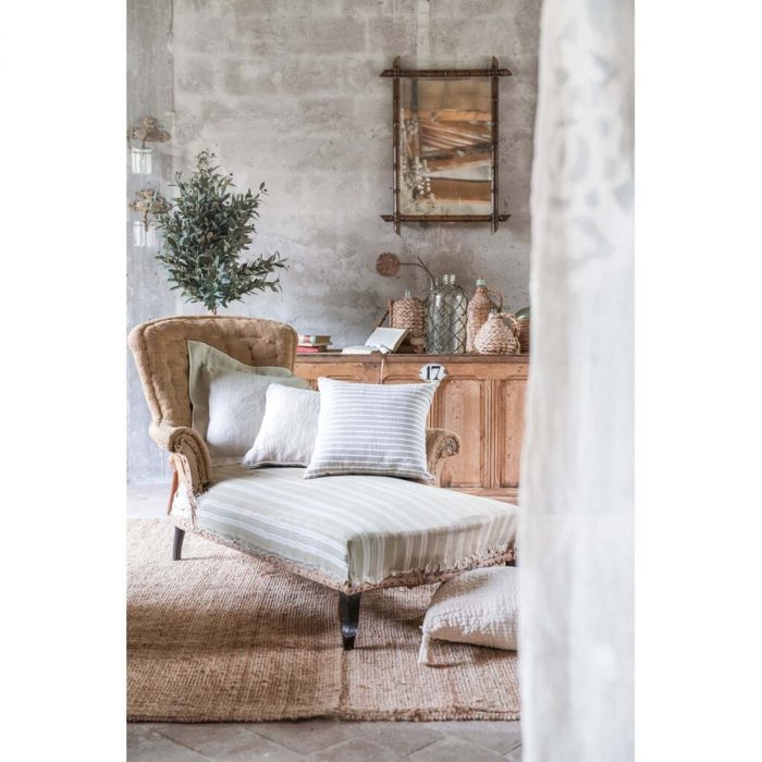 Coussin à petites rayures – Image 3