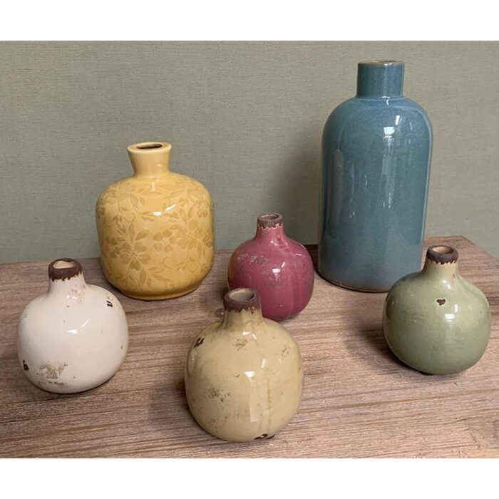 Vase en résine beige – Image 3